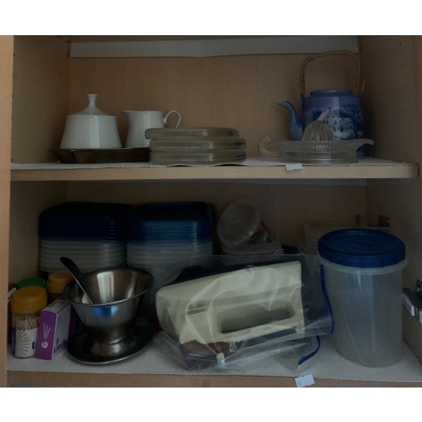 Kitchen Cupboard Contents - Teapots & More
