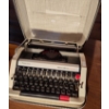 Image 1 : - Sperry Rand Remington Performer Portable Typewriter w/ Case 