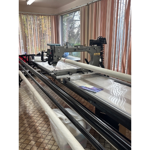 GAMMILL classic plus Quilting table is 13‘4“10% Buyers Premium