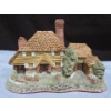 Image 1 : Hand Carving 'Kent Cottage' By David Winter 