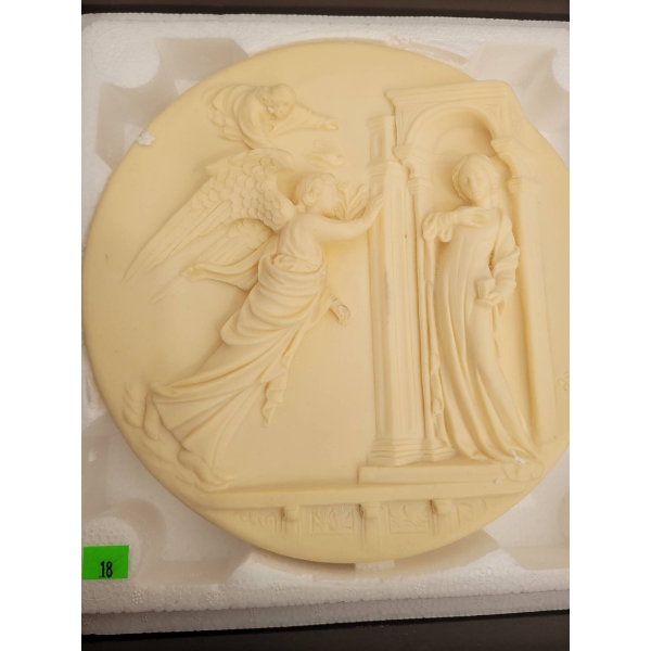 1985 Alberto Santangela 'The Annunciation' Alabaster Plaque, Studio Dante di Volterra