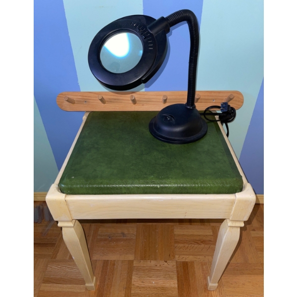 Antique Sitting Mini Bench For Sewing w/ Wooden Coat Hangers & Magnifying Lamp 