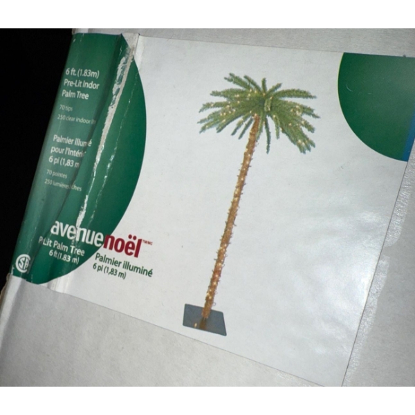 NEW Avenue Noel 6 Foot Pre Lit Palm Tree