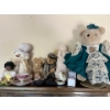 Image 1 : Collection of vintage bears Gund Lexin inc jewellery boxes, teacups made in japan , and porcelain Af