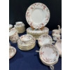 Image 5 : Minton "Ancestral Wreath" China Set 12 Place Settings plus Serving Pieces and extras