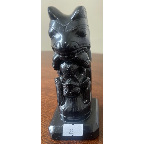 Haida Argillite Bear Eating Salmon Totem Pole 5T