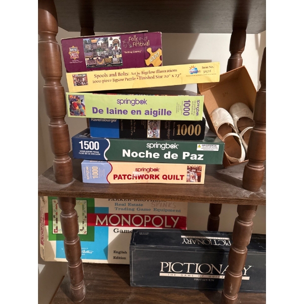 Vintage Games - Many Puzzles, Monopoly, Pictionary & More 