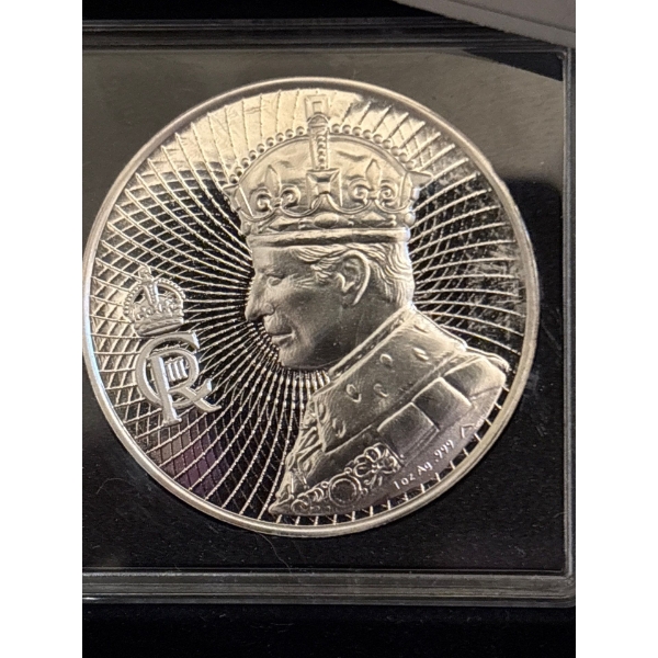The Coronation of King Charles III One Ounce Fine Silver Medallion & Bronze medallion 
