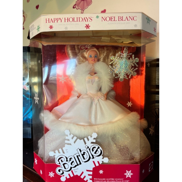  happy holidays Barbie special edition 1989 new inbox