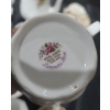 Image 4 : Old Country Roses: Teapot, Coffeepot 10 T and Other Assorted China 