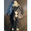 Image 7 : Porcelain Dolls: Pierrot and Asian-style Dolls