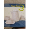 Image 2 : NEW Product Compilation - Tea For 3 Donut Maker Hip Flask Butter Keep & More