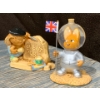 Image 1 : Pen Delfin Figure Event Pieces (2) - Event 2005 British Spaceman  & Event '98