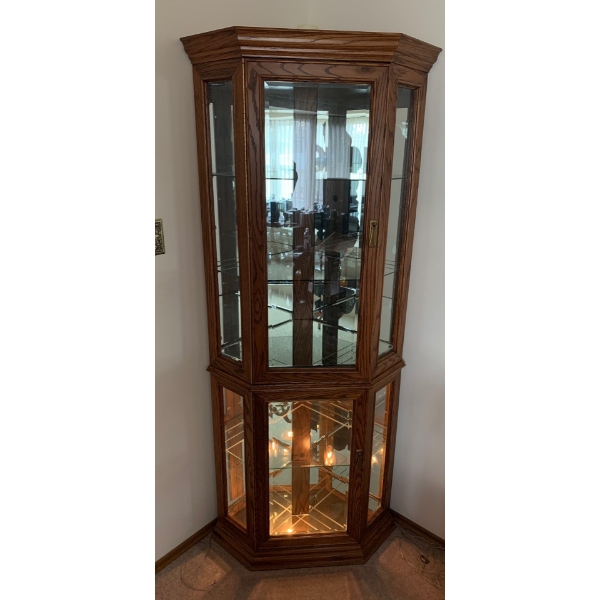 Vintage Corner Curio China Cabinet - 31W, 24D, 73T