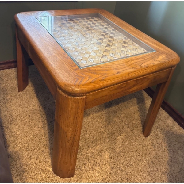 Lovely Solid Wood Side Table w/ Woven Detailing Centre #1 - 28W, 24D, 20T 