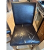 Image 6 : Dining Room Table with 5 Chairs