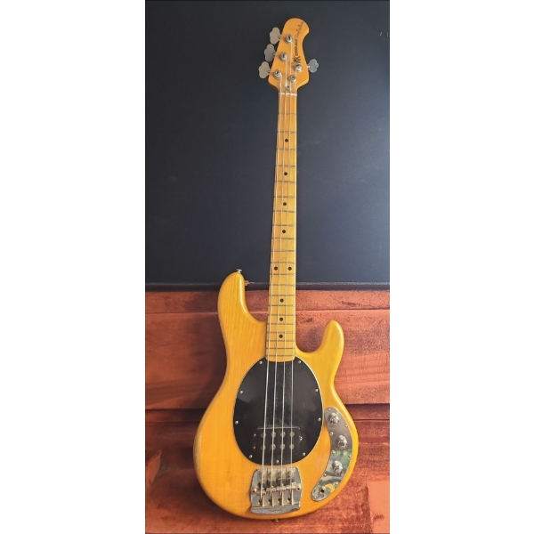 Music Man Sting Ray Bass Number 403179 w/ Case