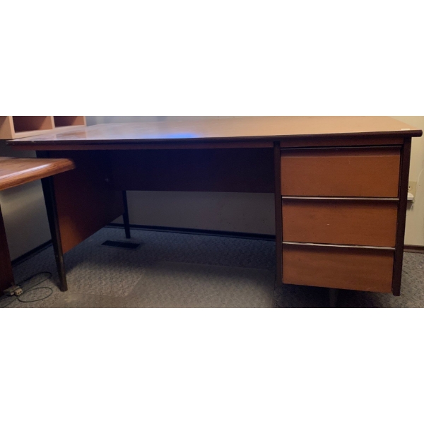 Office Filing Desk - 60W, 30D, 28T