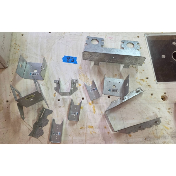 Galvanized Metal Brackets and Plates for Structural Applications