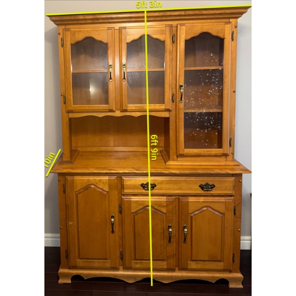 Cochrane Furniture 2 Piece Maple Hutch - Buffet Removable Base 