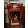 Image 4 : Lovely Holiday Collection - Silver Tree, Nutcracker Set, Holiday Lanterns & More 