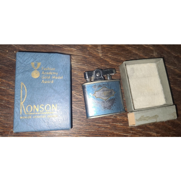 Vintage Ronson Lighter