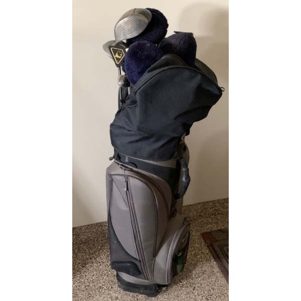 Goliath Leftie Golf Clubs w/ Bag