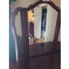 Image 2 : 7-Drawer Wood Dresser with Pivoting Triple Panel Mirror and Brass Hardware