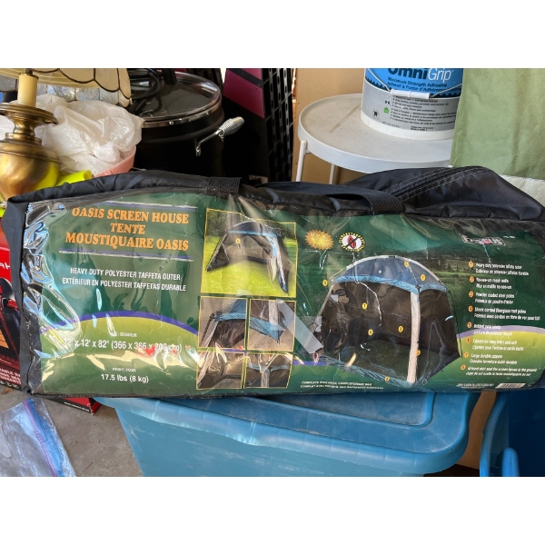 screen house mosquito tent, 12 x 12 x 82“ new never used with a new Croquet set .