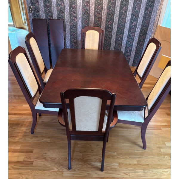 Gorgeous Solid Wood Dining Table w/ 6 Matching Chairs, In Great Shape - 65W, 42D, 30T