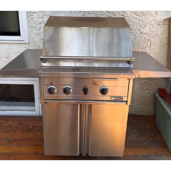 Lynx Stainless Steel Gas Grill with Side Shelves and Cover