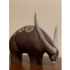 Image 2 : LLADRO Porcelain 'Zebu' Exquisite Animal Figure - 10W, 7.5T 