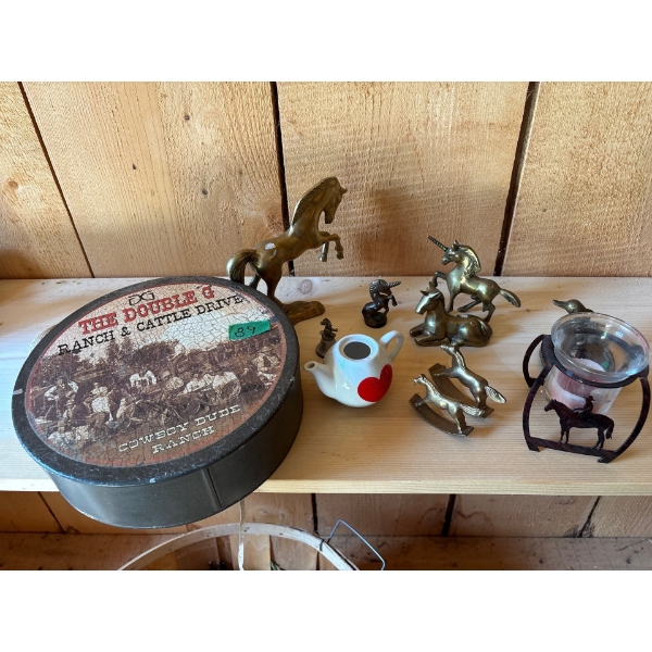 Double Ranch Water Bottle With Strap & Collection Of Brass Horse 