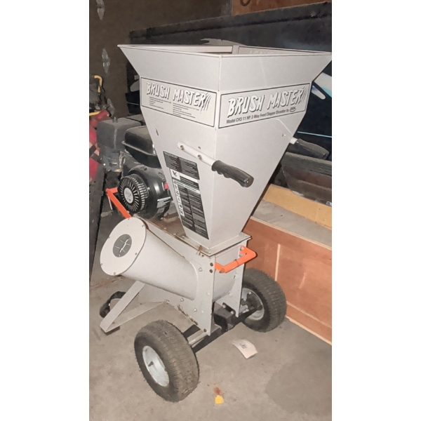 Brush Master Chipper Shredder Mo.CH6