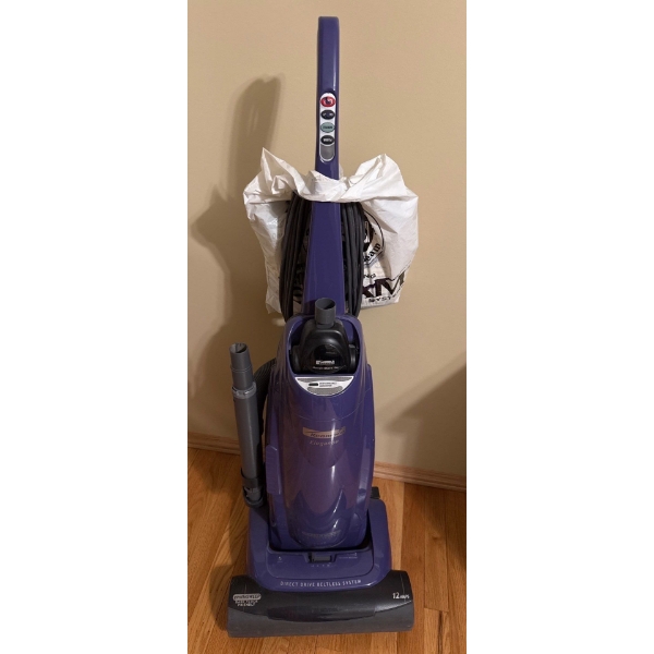 Kenmore Elegance Vacuum Model No. 116 30801501C