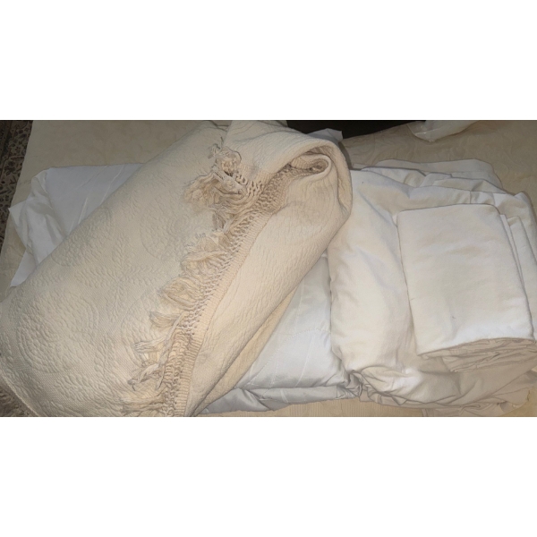 Luxury Linens - High Thread Count Ivory Sheet Sets Towels & More