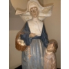Image 2 : LLADRO Porcelain Charity Nun Sculpture - 7W, 7D, 18T