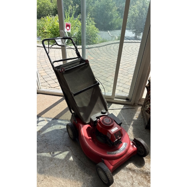 Mastercraft Lawn Mower, Model No. 122-465R515