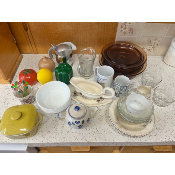Kitchen treasures Plastic veggie holders onion, pepper, lemon tomato ceramic baking dishes & More