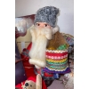Image 2 : Holiday Advent Calendar Mittens Decorative Plates & More 
