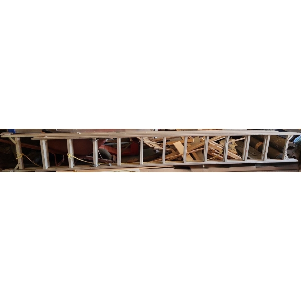 24 Rung Extension Ladder 
