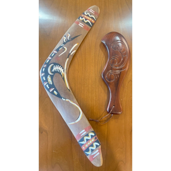 Boomerang From Australia (Small Knick top Corner)