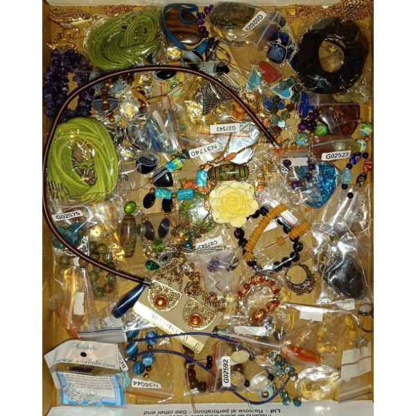 Large Assortment of Fine Jewelry & Costume Jewelry Pieces  Neck Laces, Braceletts, 