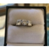 Image 2 : Vintage Ladies 10K Gold Ring 6 Grams Past Present & Future