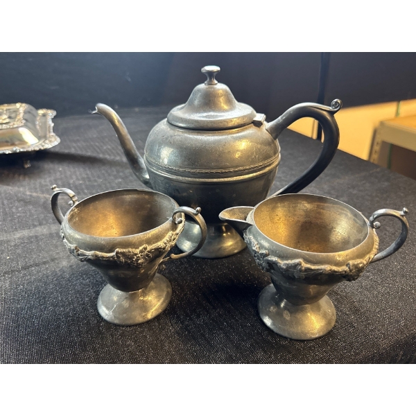 Primrose Plate - EP Copper Serving Set - Tea Pots Platters & More 