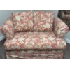 Image 1 : Vintage Love Seat Hide A Bed w/ Red & Green Floral Pattern