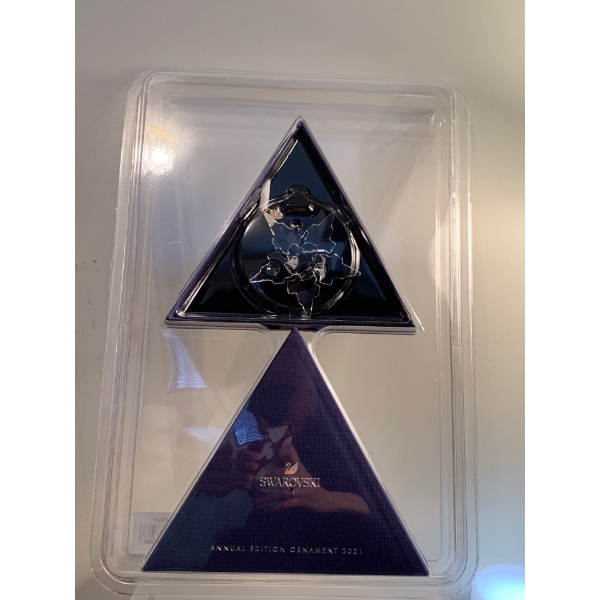 Swarovski Crystal 2021 Christmas Ornament 4T