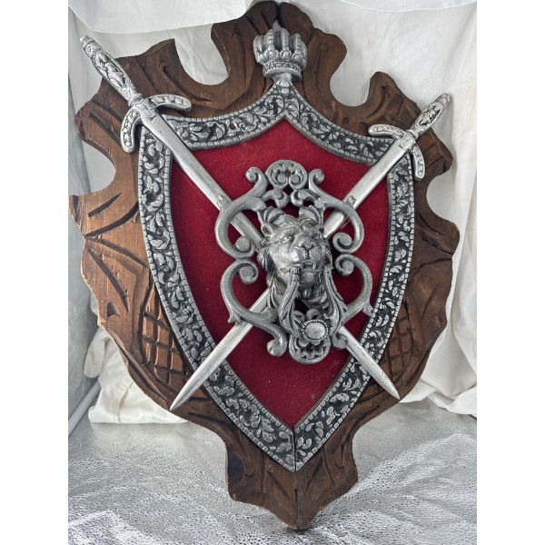Crest & Swords With Lion Door Knocker