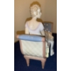 Image 5 : LLADRO Porcelain Retired 'Intermezzo Chaise Lounge' Sculpture  - 12W, 4D, 8T