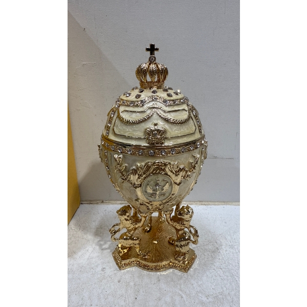 Faberge White Proposal Egg made in Russia 6H